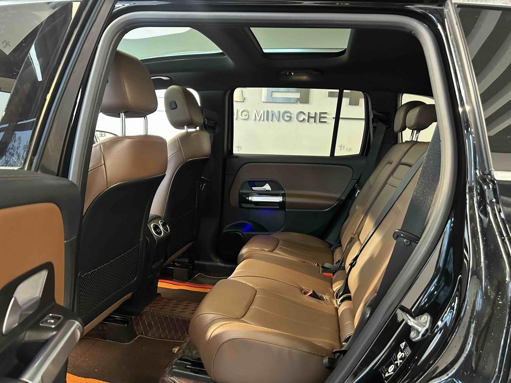 Mercedes-Benz Mercedes-Benz GLB