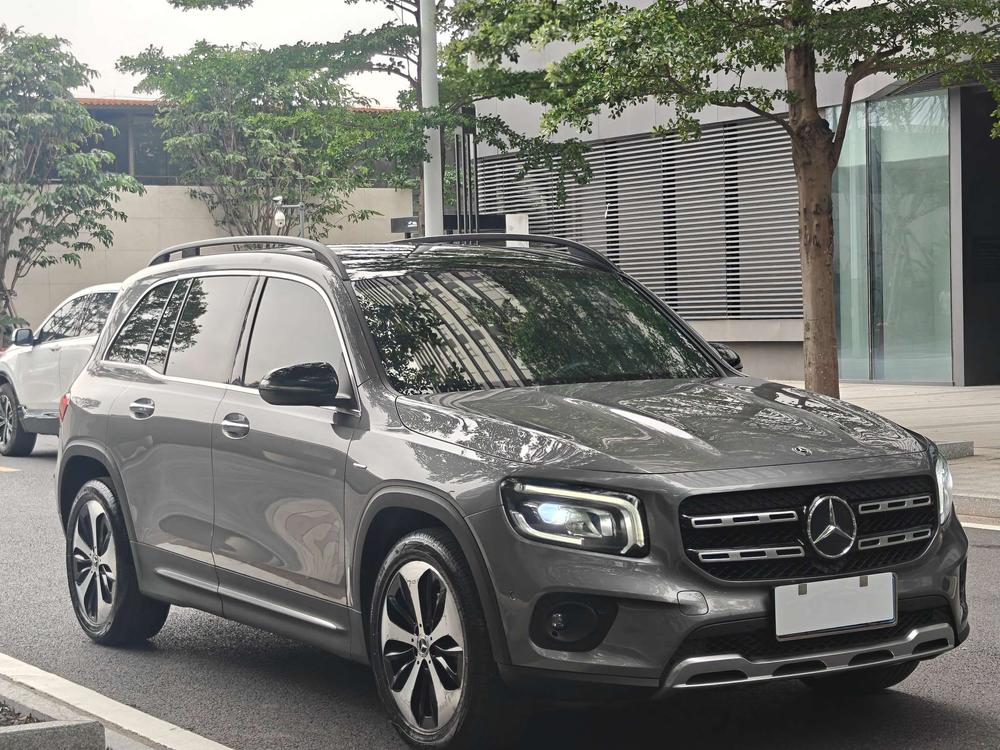 Mercedes-Benz Mercedes-Benz GLB