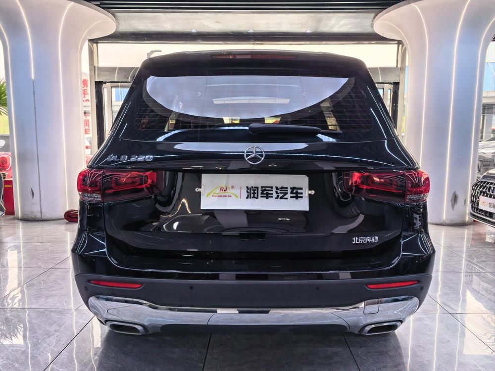 Mercedes-Benz Mercedes-Benz GLB