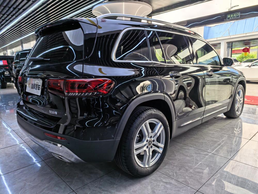 Mercedes-Benz Mercedes-Benz GLB