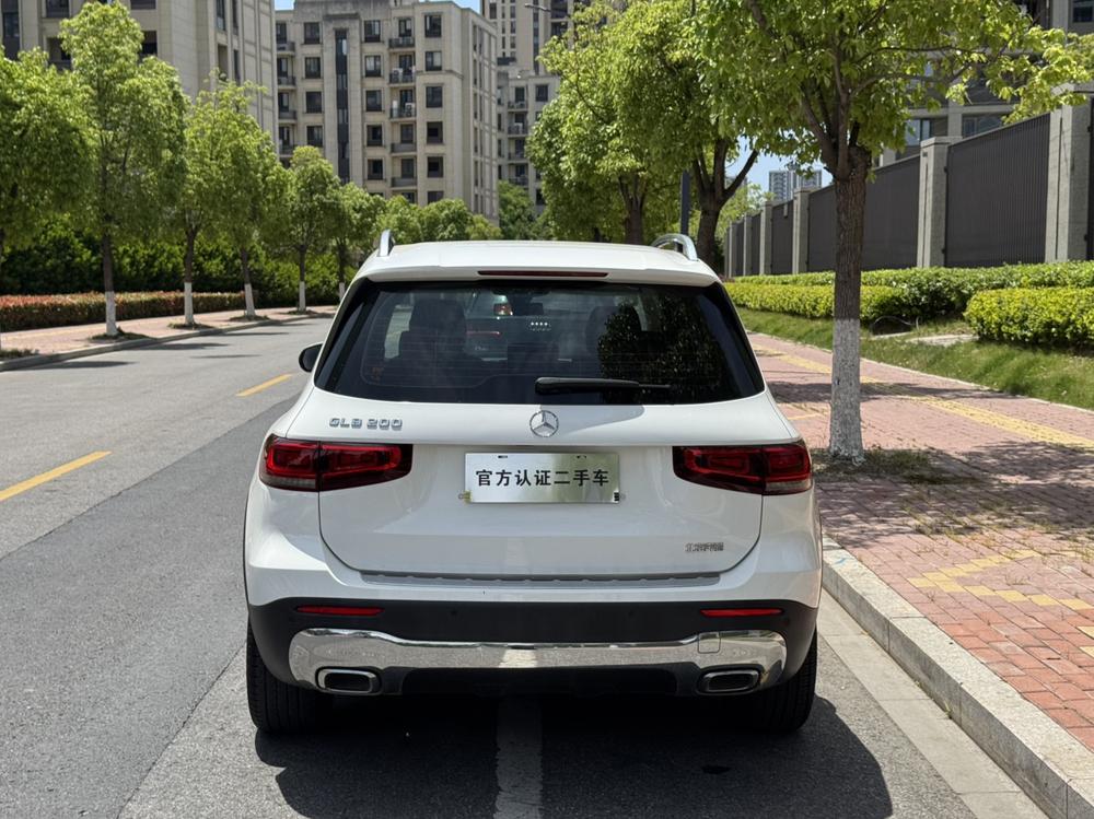 Mercedes-Benz Mercedes-Benz GLB