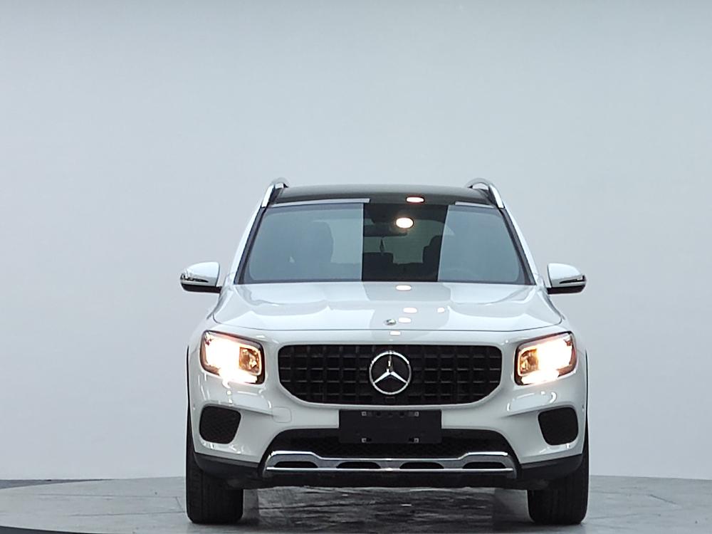 Mercedes-Benz Mercedes-Benz GLB