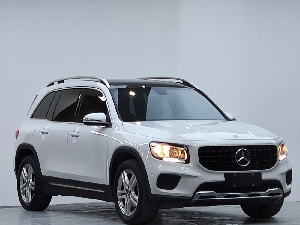 Mercedes-Benz Mercedes-Benz GLB