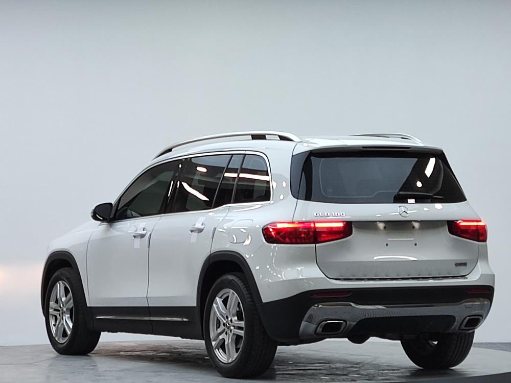 Mercedes-Benz Mercedes-Benz GLB