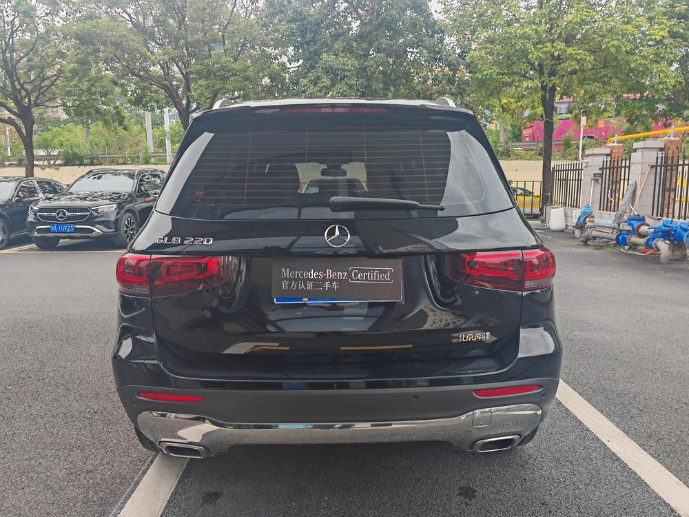 Mercedes-Benz Mercedes-Benz GLB