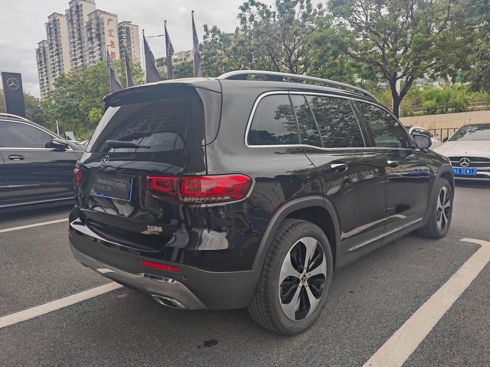 Mercedes-Benz Mercedes-Benz GLB