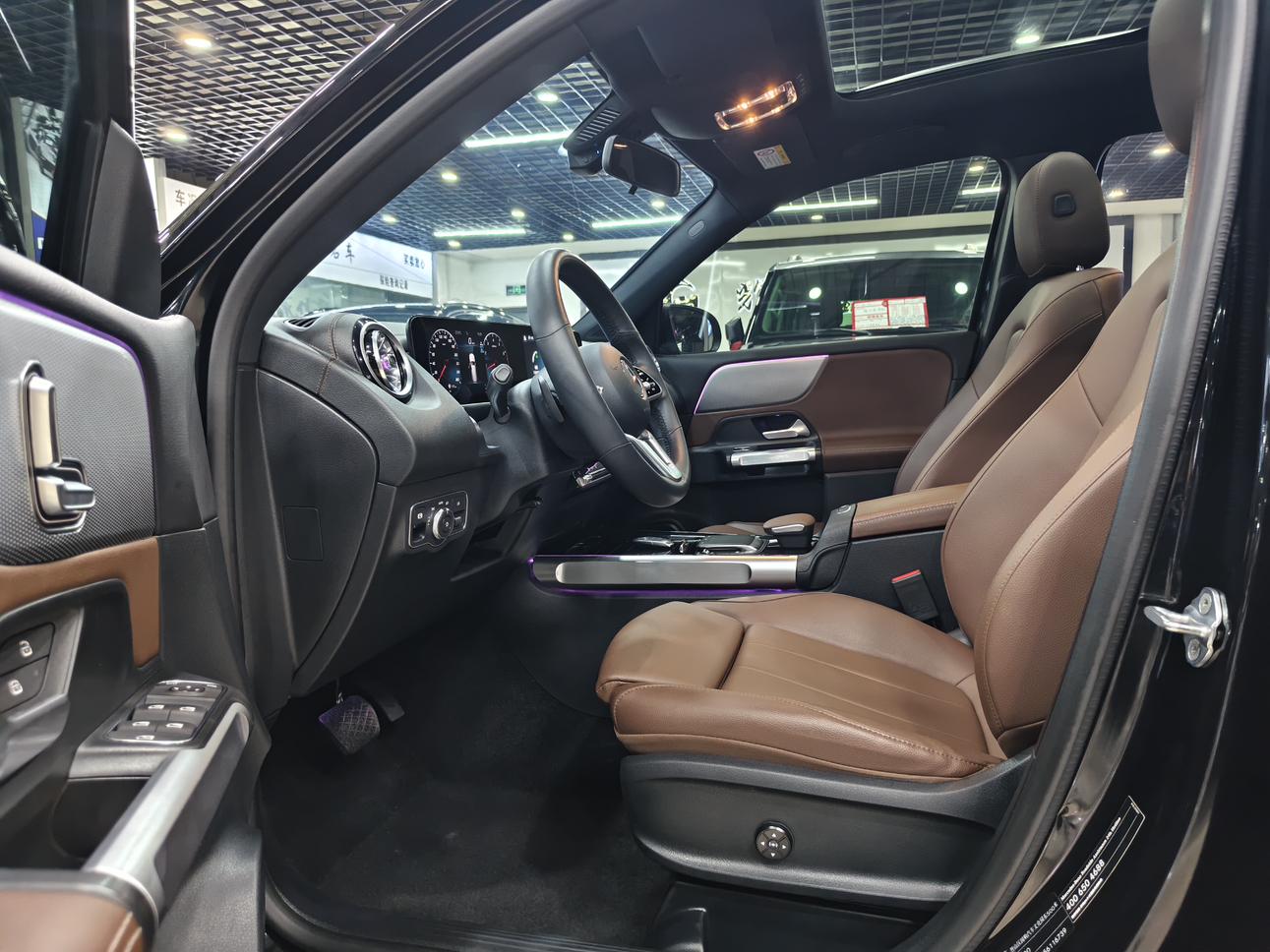 Mercedes-Benz Mercedes-Benz GLB