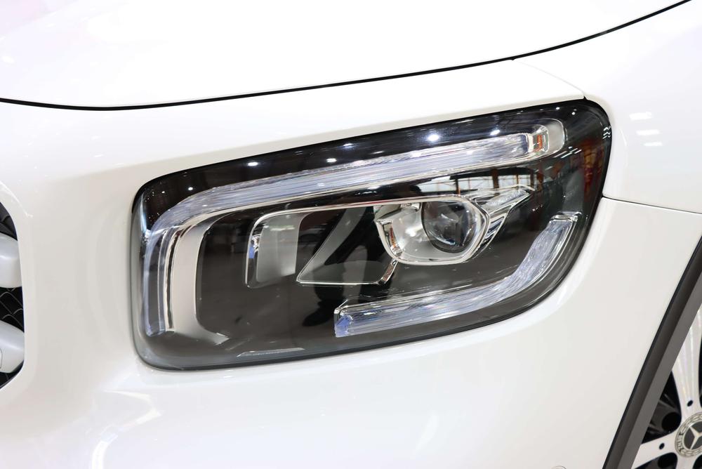 Mercedes-Benz Mercedes-Benz GLB