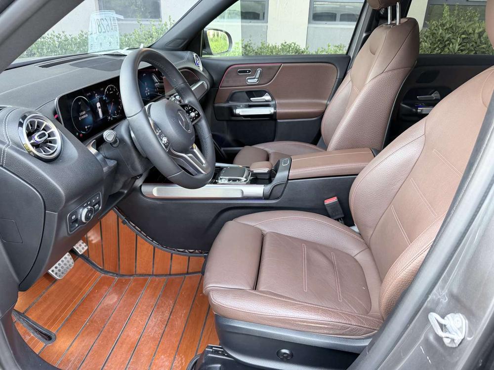 Mercedes-Benz Mercedes-Benz GLB