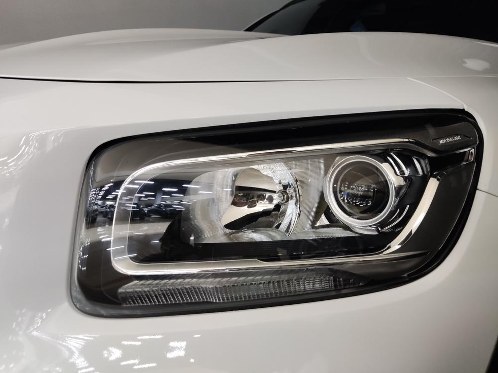 Mercedes-Benz Mercedes-Benz GLB