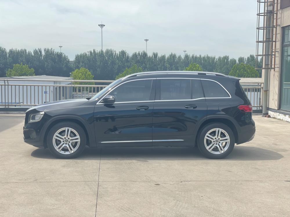 Mercedes-Benz Mercedes-Benz GLB