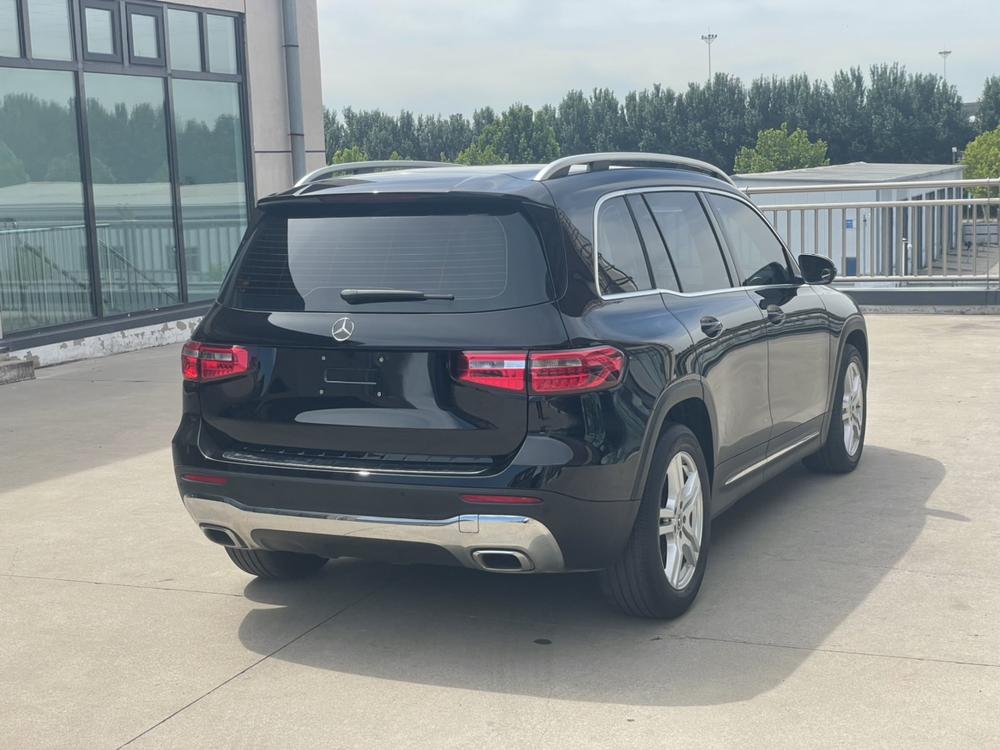 Mercedes-Benz Mercedes-Benz GLB
