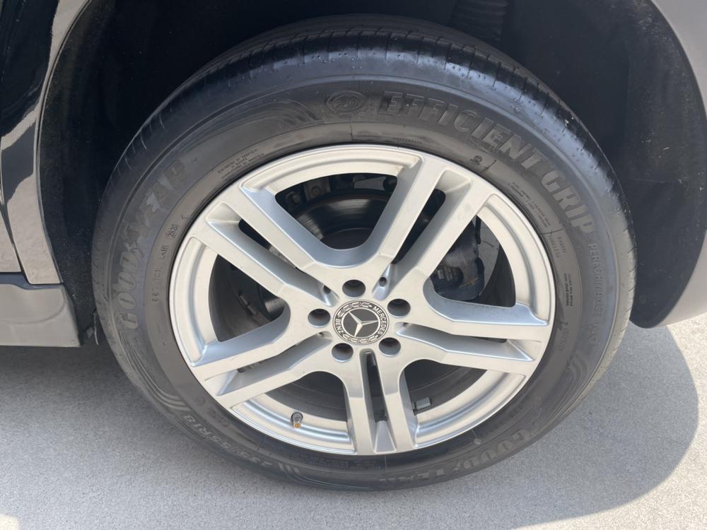 Mercedes-Benz Mercedes-Benz GLB