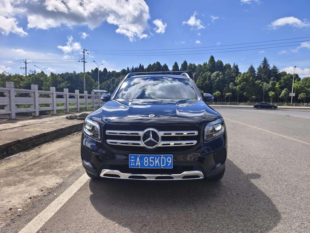 Mercedes-Benz Mercedes-Benz GLB