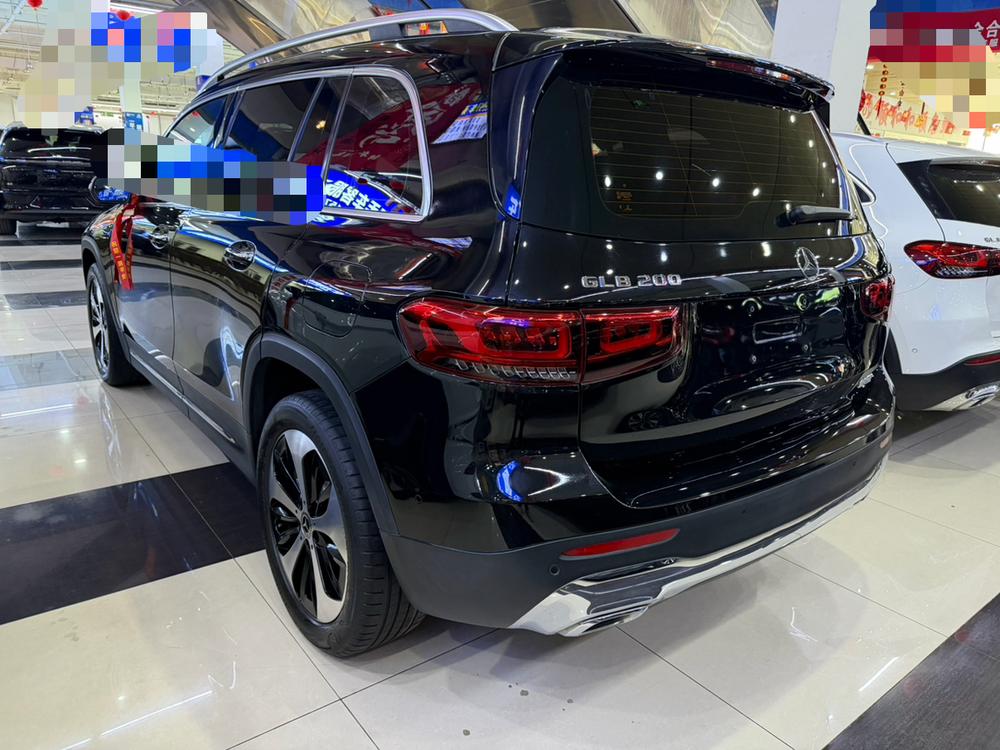 Mercedes-Benz Mercedes-Benz GLB