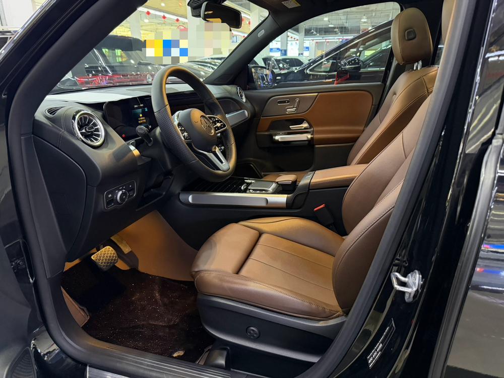 Mercedes-Benz Mercedes-Benz GLB
