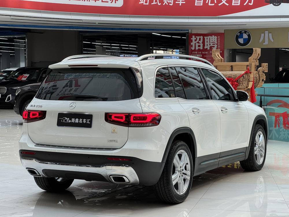 Mercedes-Benz Mercedes-Benz GLB