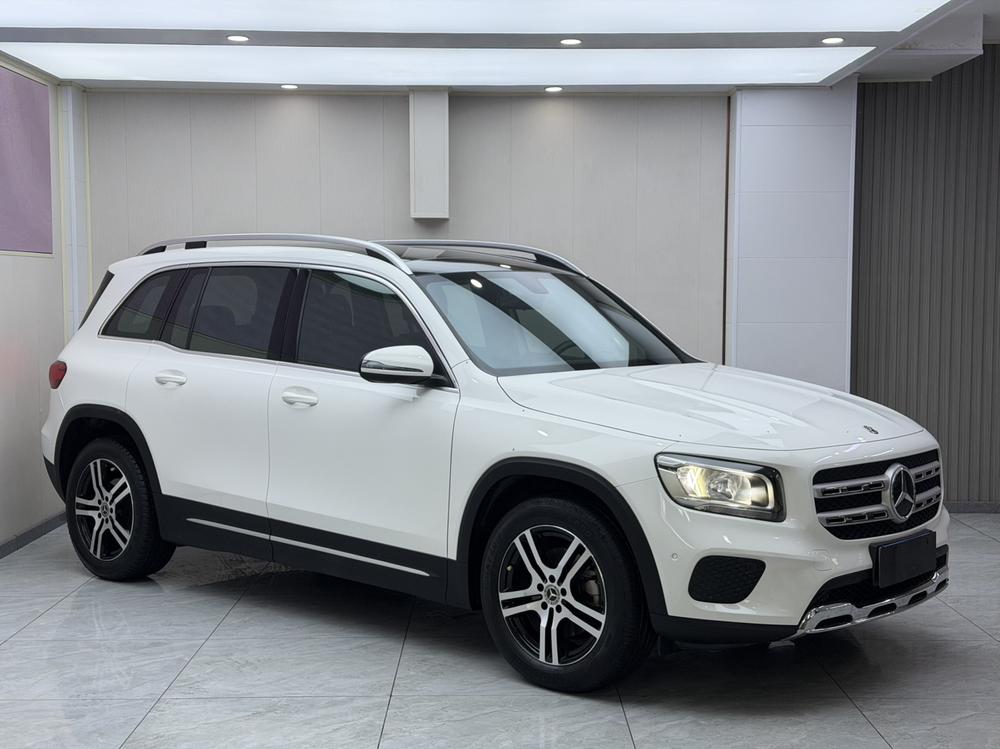Mercedes-Benz Mercedes-Benz GLB