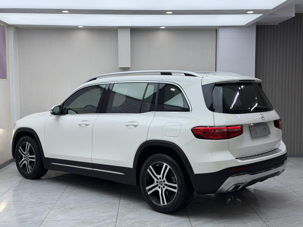 Mercedes-Benz Mercedes-Benz GLB