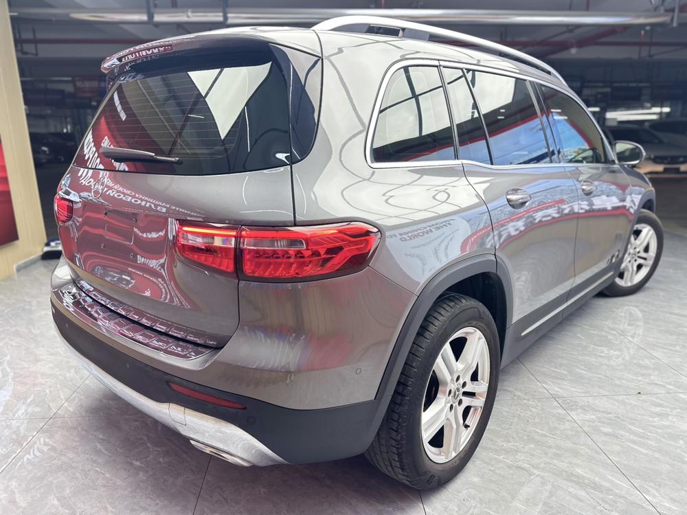 Mercedes-Benz Mercedes-Benz GLB