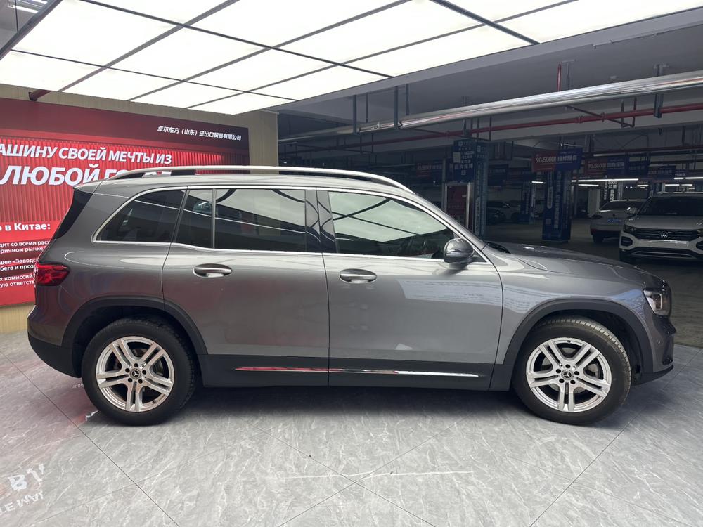 Mercedes-Benz Mercedes-Benz GLB