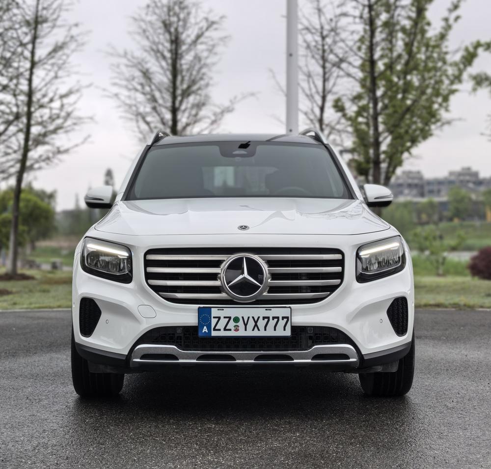 Mercedes-Benz Mercedes-Benz GLB