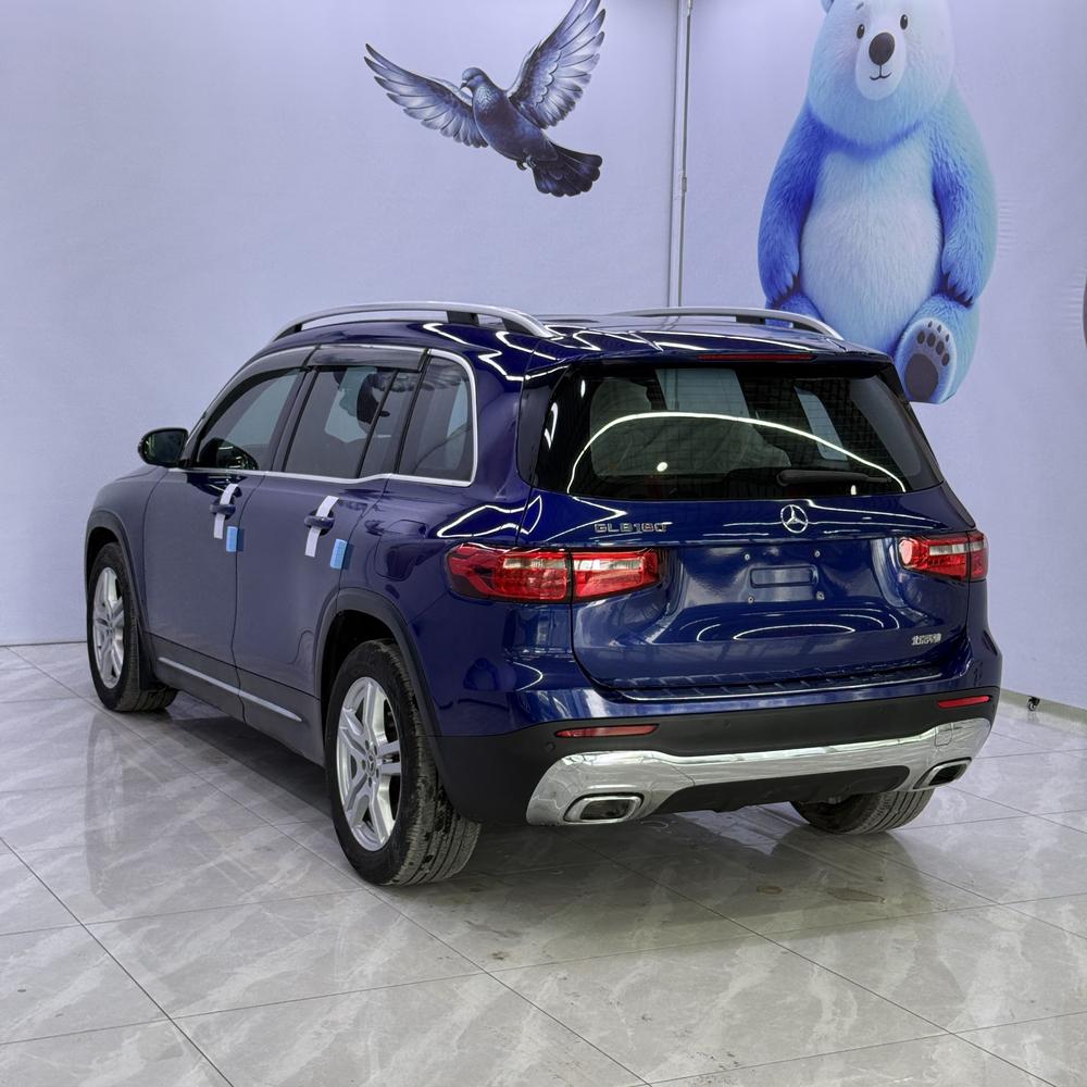 Mercedes-Benz Mercedes-Benz GLB