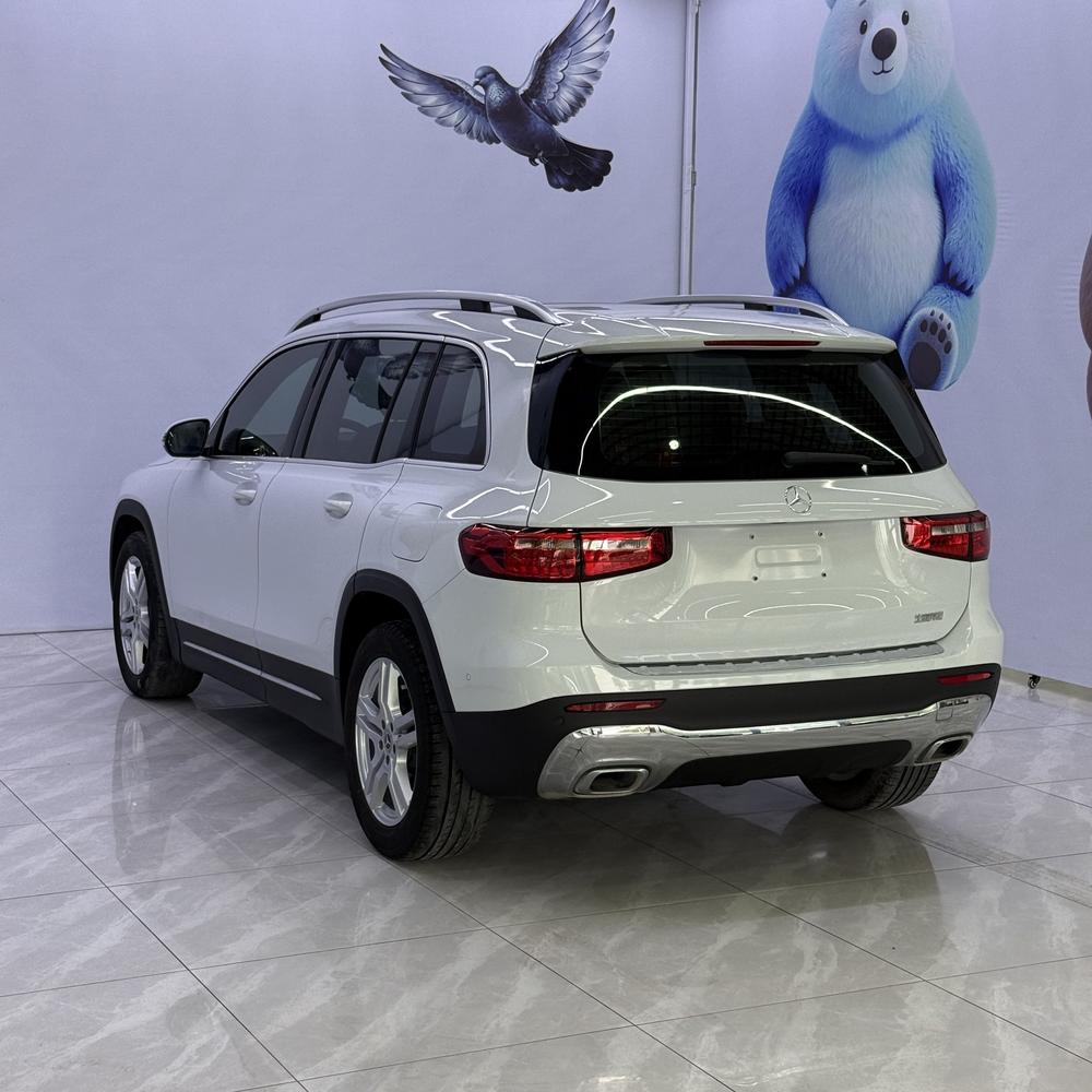 Mercedes-Benz Mercedes-Benz GLB