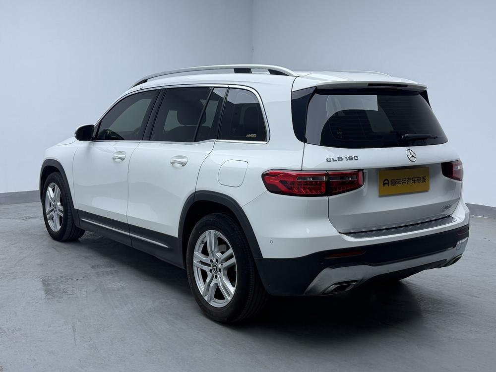 Mercedes-Benz Mercedes-Benz GLB