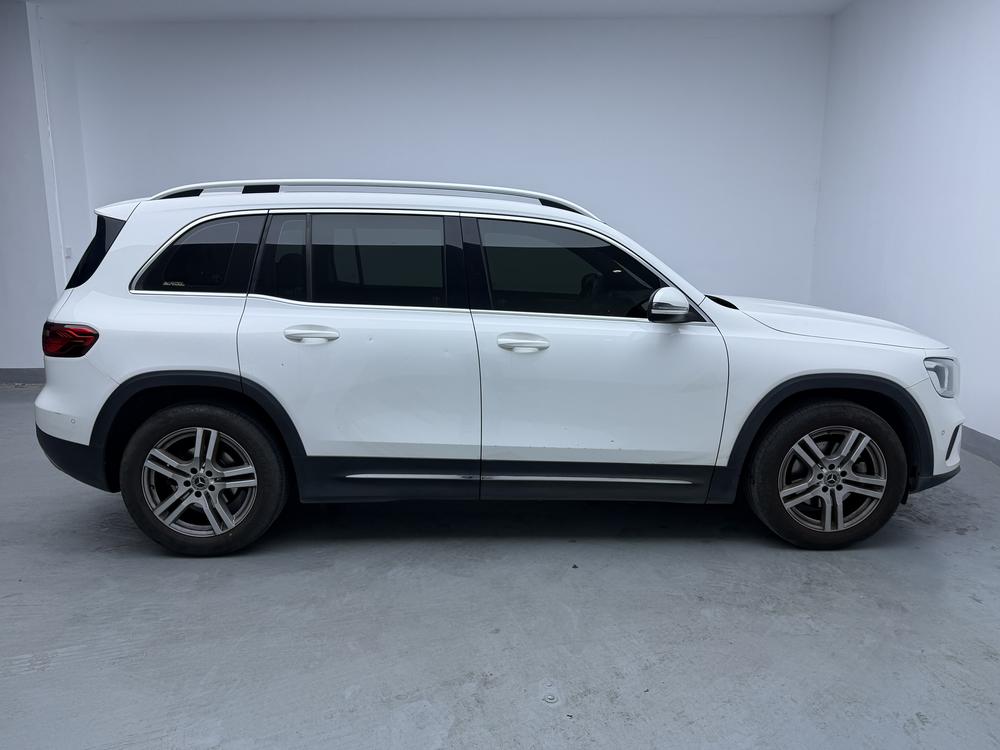 Mercedes-Benz Mercedes-Benz GLB