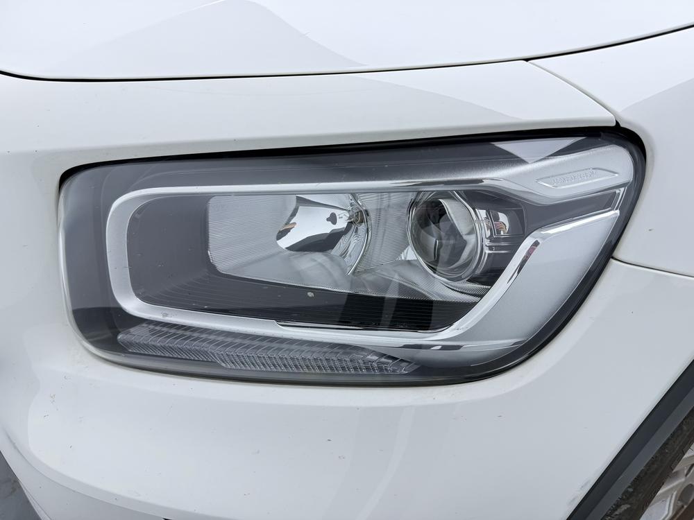 Mercedes-Benz Mercedes-Benz GLB