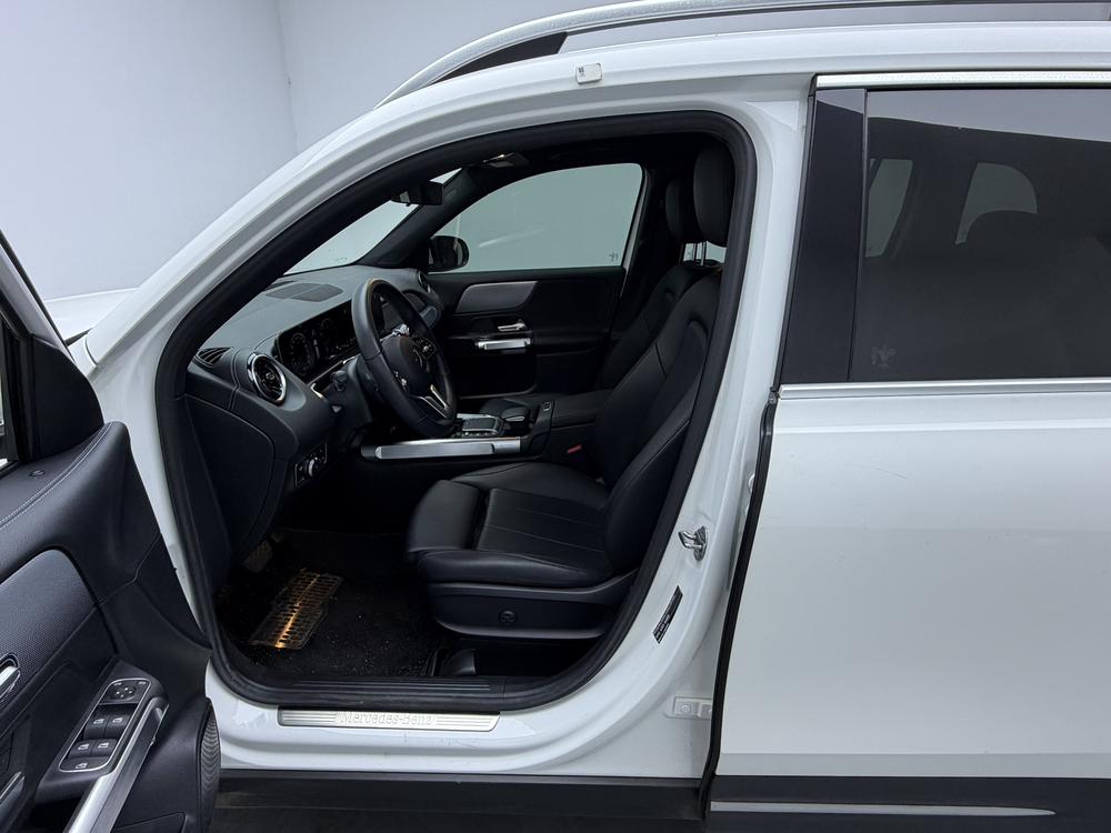 Mercedes-Benz Mercedes-Benz GLB