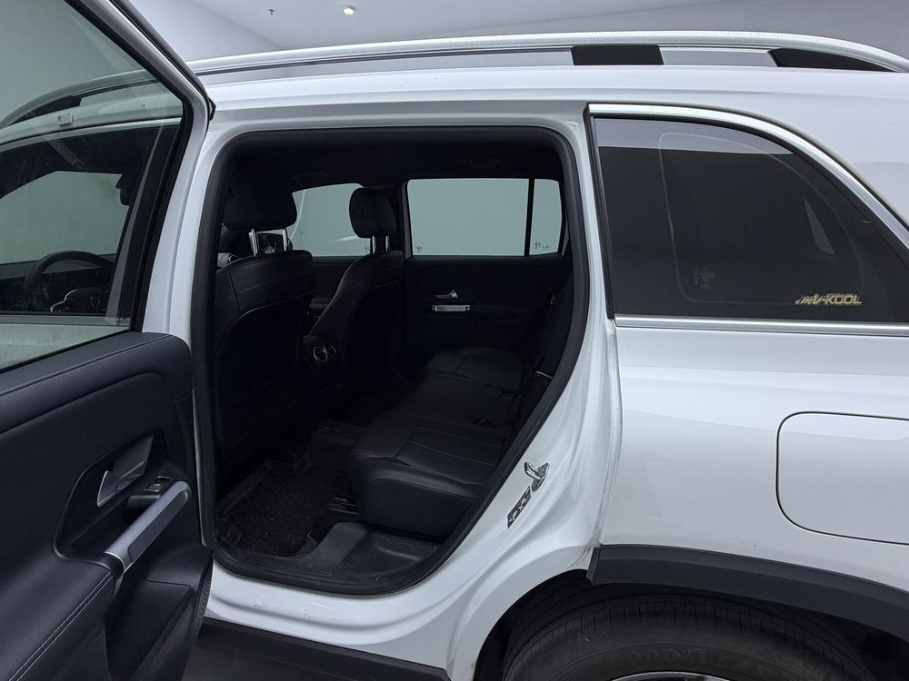 Mercedes-Benz Mercedes-Benz GLB