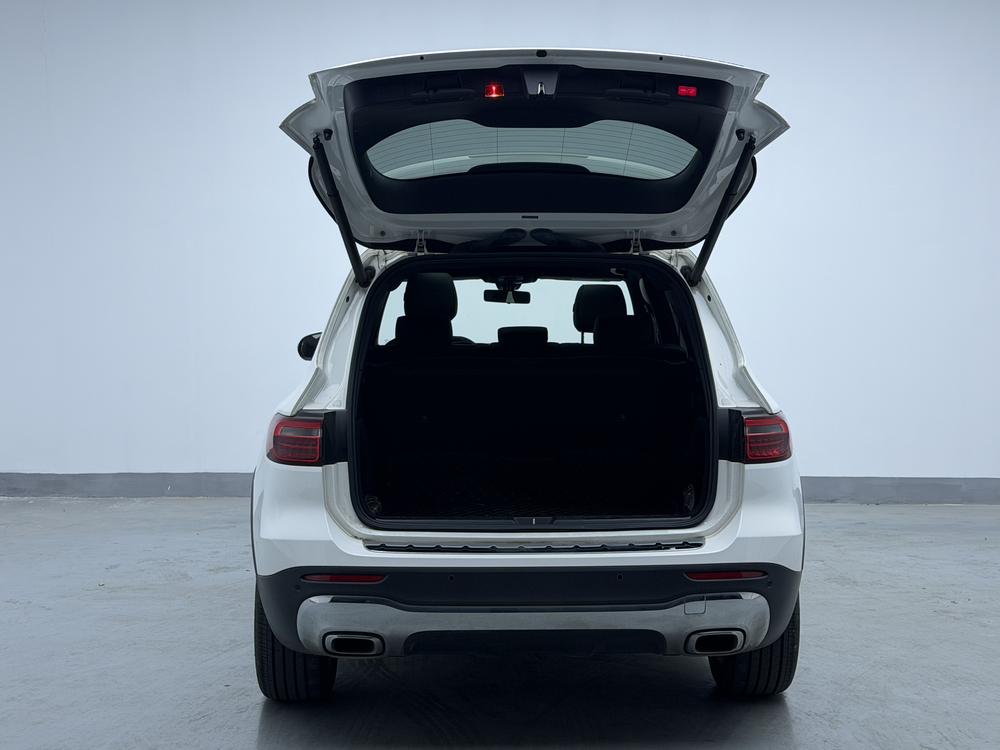Mercedes-Benz Mercedes-Benz GLB