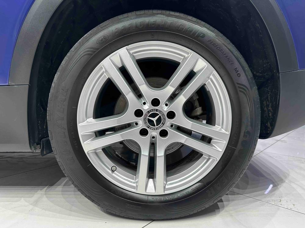 Mercedes-Benz Mercedes-Benz GLB