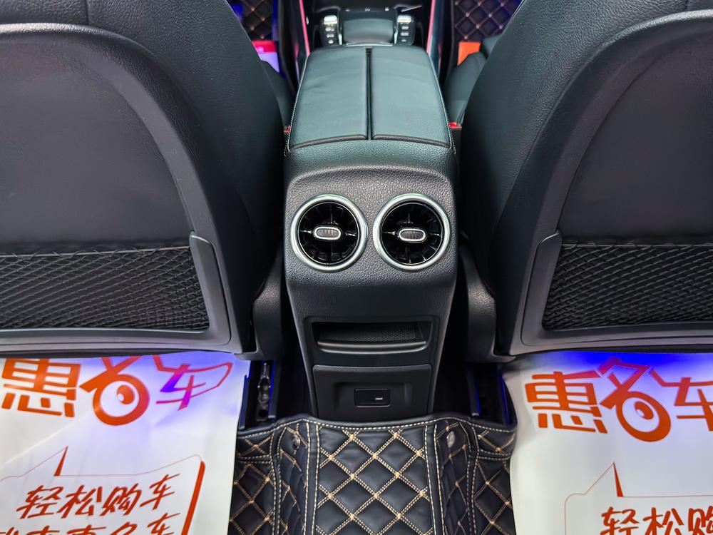 Mercedes-Benz Mercedes-Benz GLB