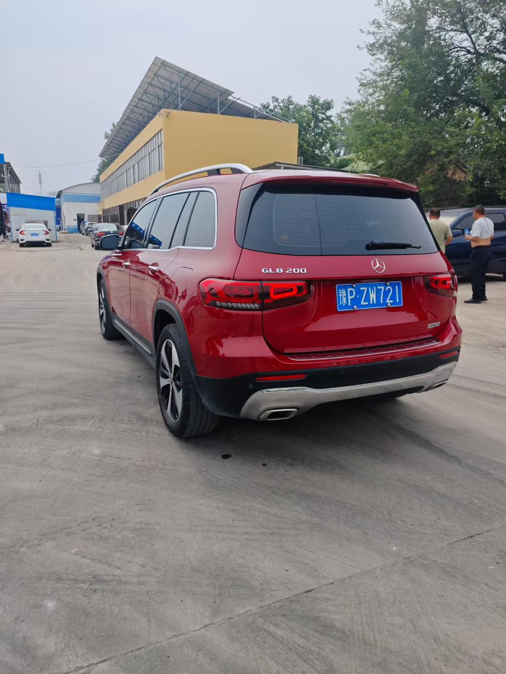 Mercedes-Benz Mercedes-Benz GLB