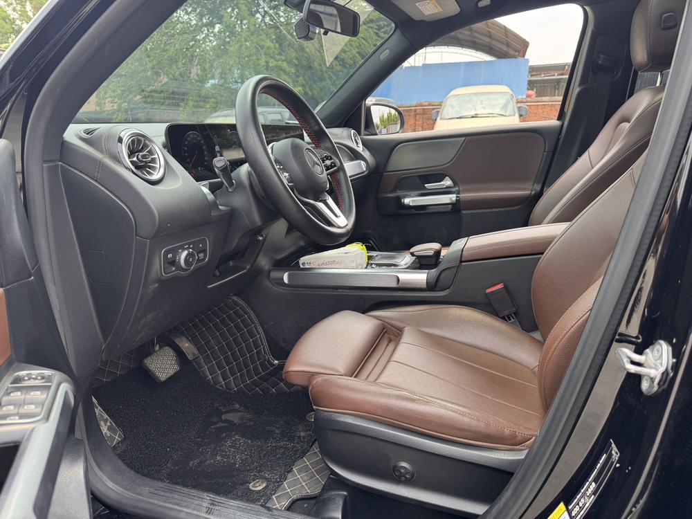 Mercedes-Benz Mercedes-Benz GLB