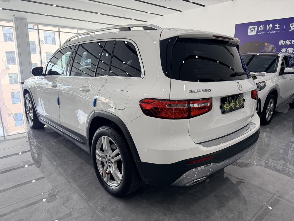 Mercedes-Benz Mercedes-Benz GLB