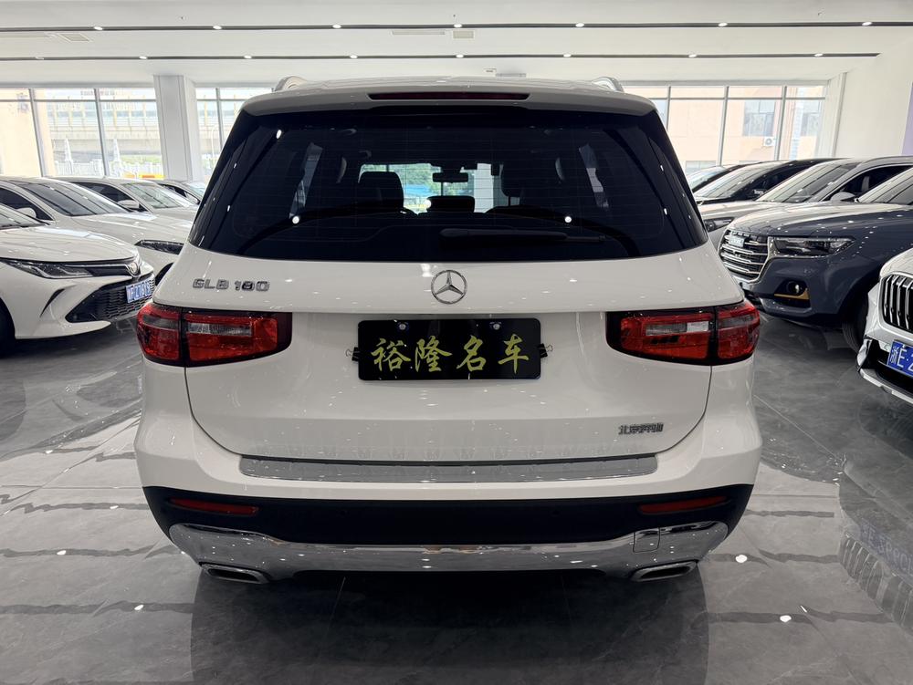 Mercedes-Benz Mercedes-Benz GLB