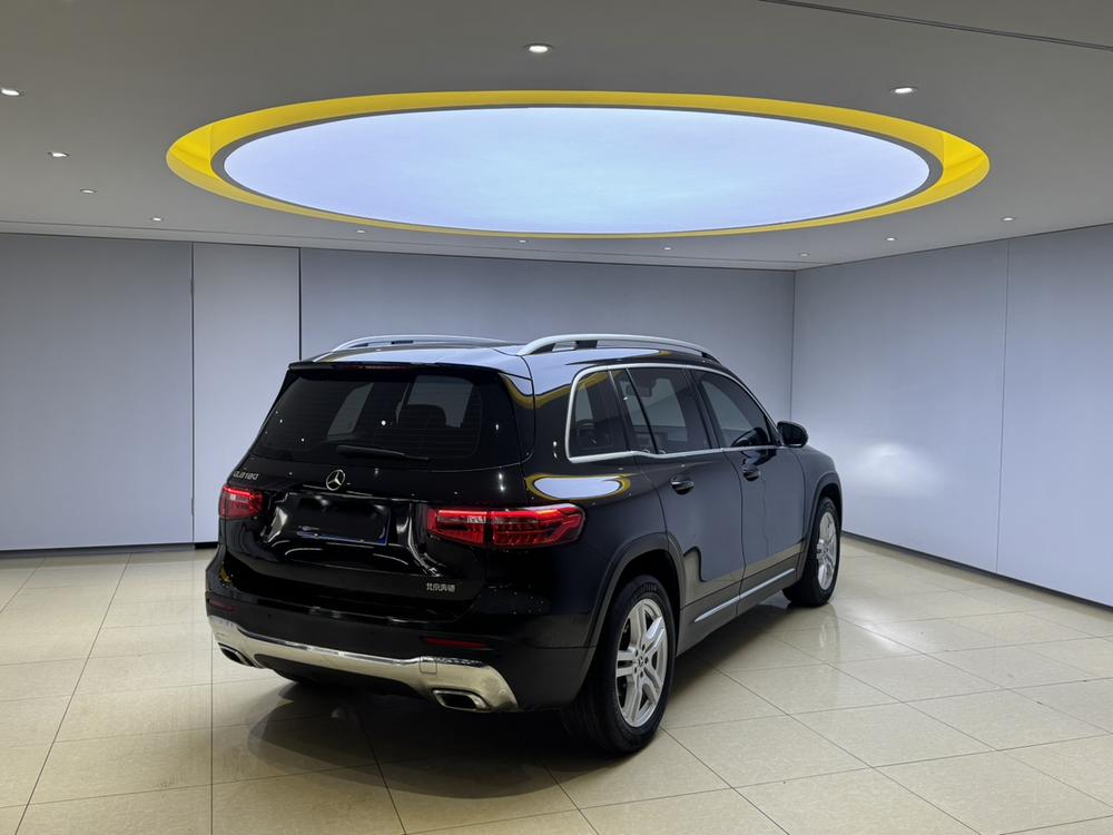 Mercedes-Benz Mercedes-Benz GLB