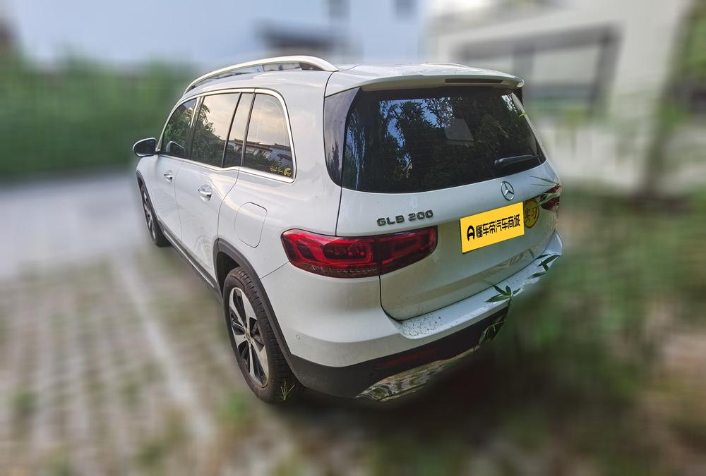 Mercedes-Benz Mercedes-Benz GLB