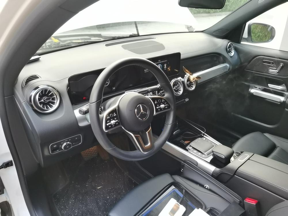Mercedes-Benz Mercedes-Benz GLB
