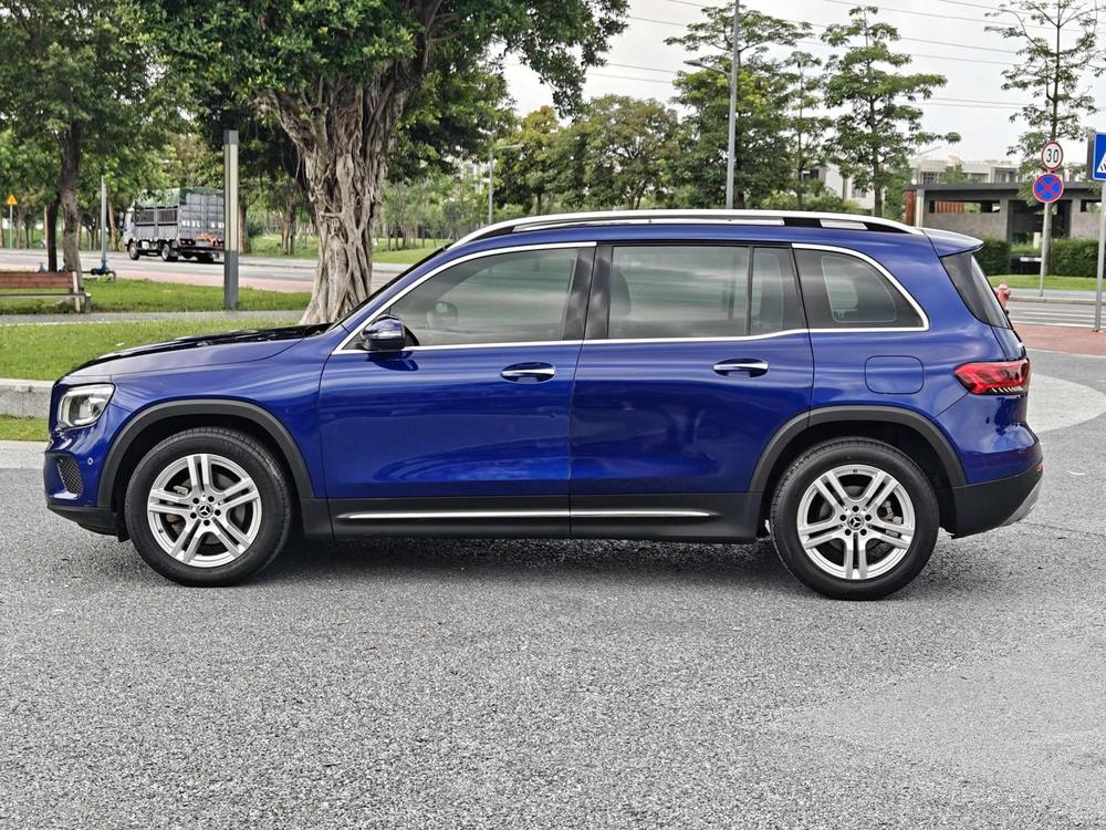 Mercedes-Benz Mercedes-Benz GLB