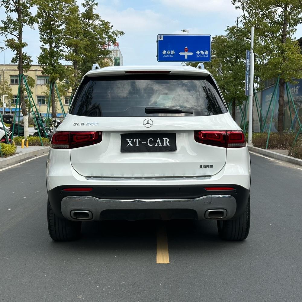 Mercedes-Benz Mercedes-Benz GLB