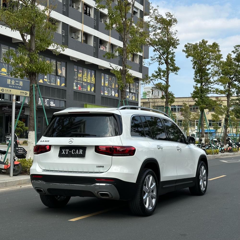 Mercedes-Benz Mercedes-Benz GLB