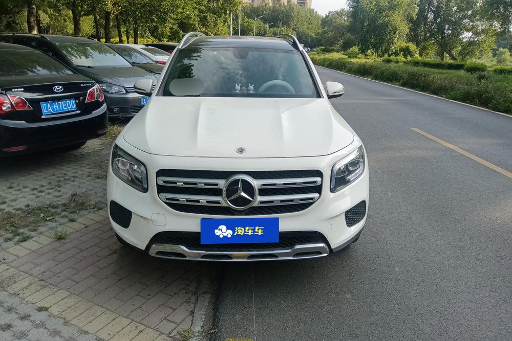 Mercedes-Benz Mercedes-Benz GLB