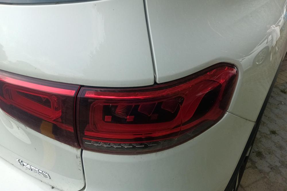 Mercedes-Benz Mercedes-Benz GLB