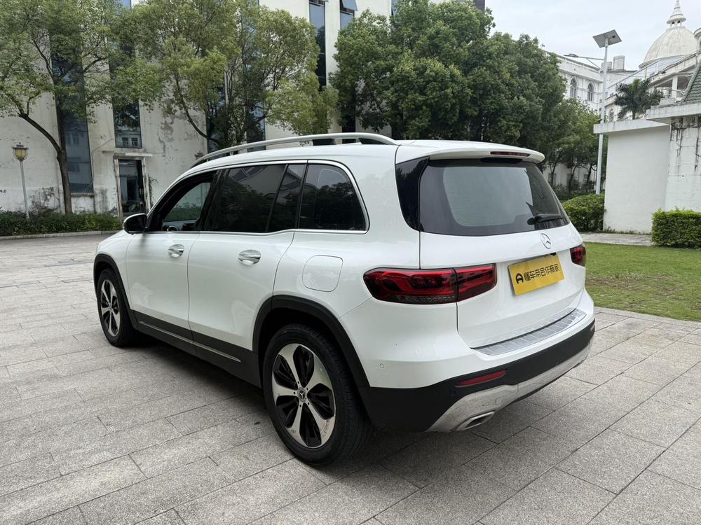 Mercedes-Benz Mercedes-Benz GLB