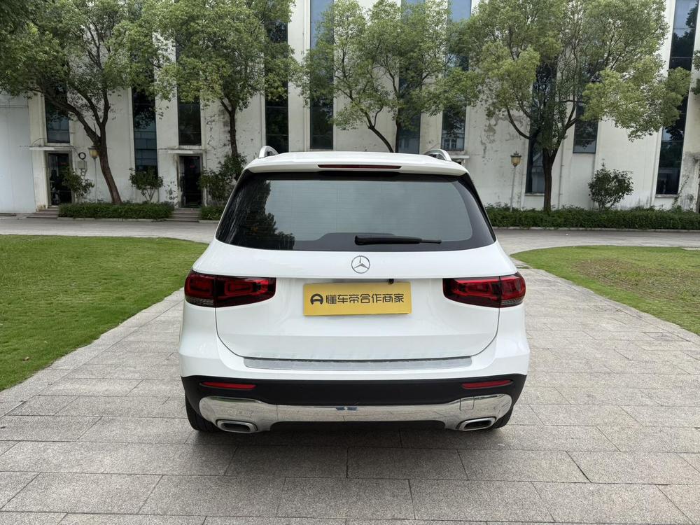 Mercedes-Benz Mercedes-Benz GLB